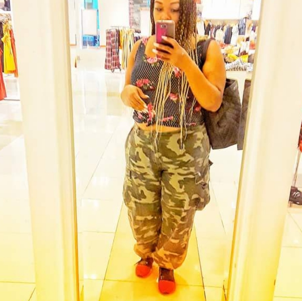 Oversized camo pants